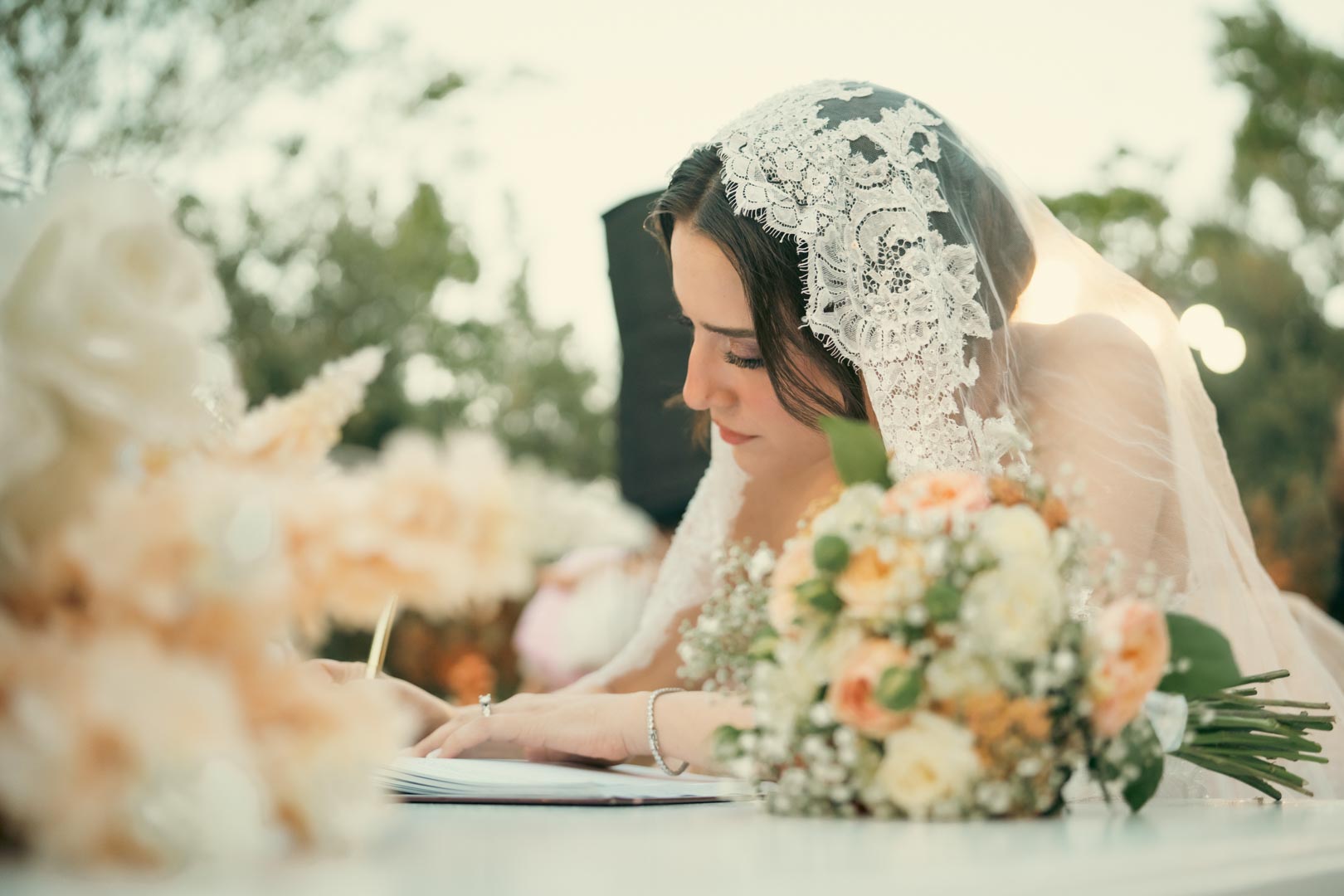 Hana & Hafedh — still 10